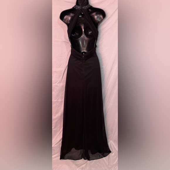 Xscape gown - Picture 11 of 12